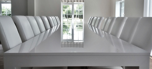 BRILLIANCE TABLE